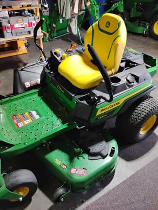 Main image John Deere Z330M